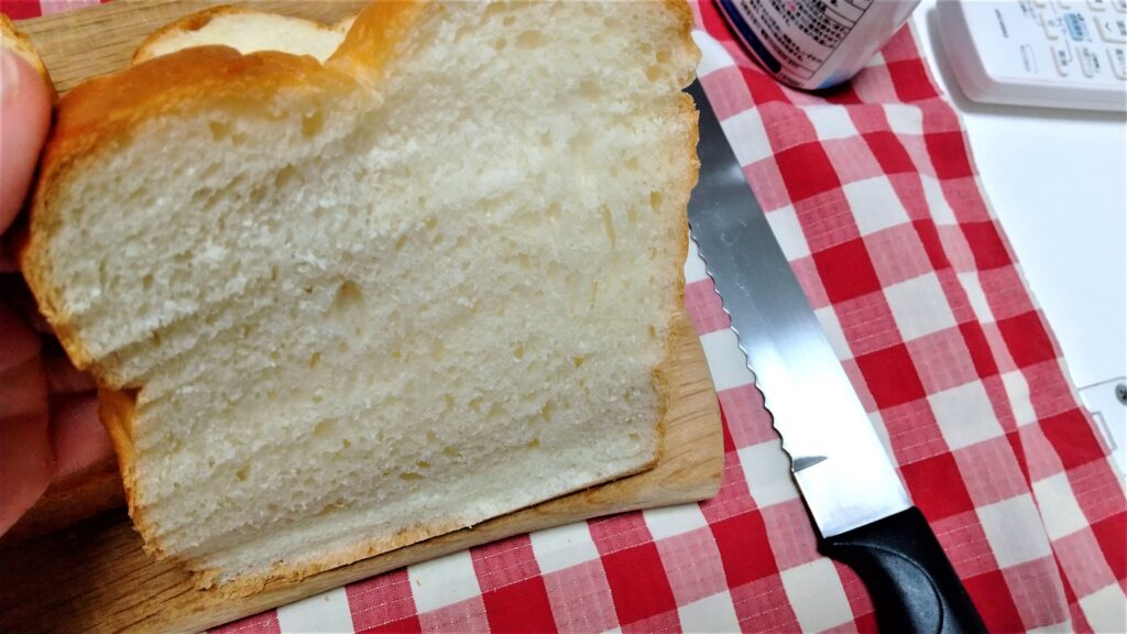 高級生食パンを、きれいにスライスする方法【要チェック！以外と間違ってるパン切り包丁の使い方】